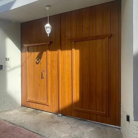 Luxar & Apartahotel 3*