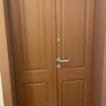 公寓式酒店 Luxar & 阿塞米尼