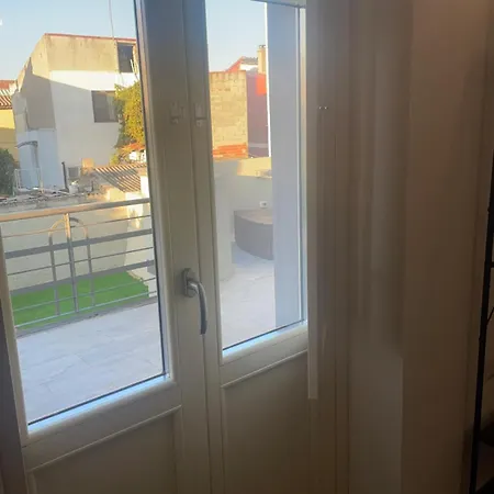 公寓式酒店 Luxar & 阿塞米尼