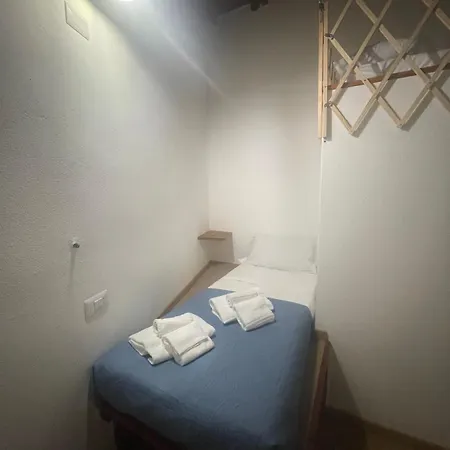 Luxar & 公寓式酒店 3*