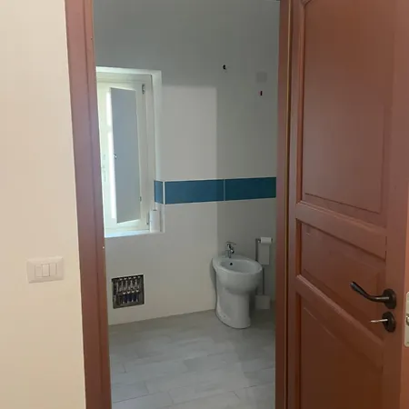 Luxar & 公寓式酒店 3*