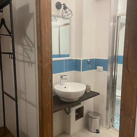 Luxar & 公寓式酒店