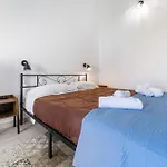 מלון דירות Luxar & 3*