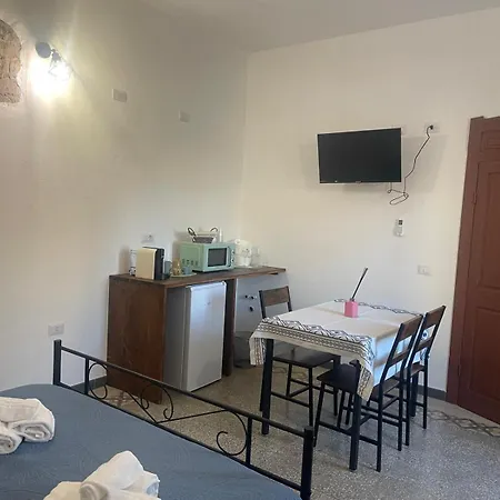 Luxar & Apart Otel Assemini