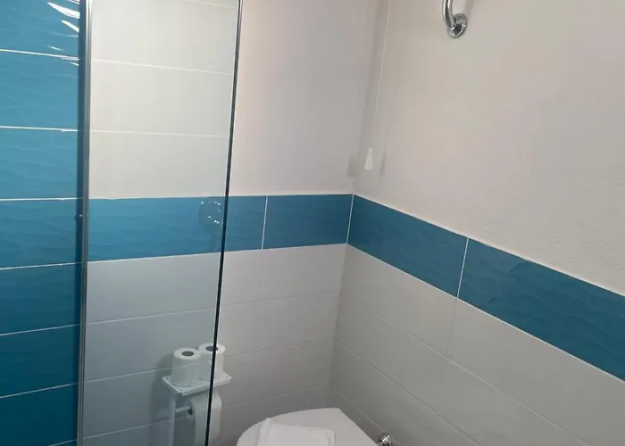 Apart Otel Luxar & 3*