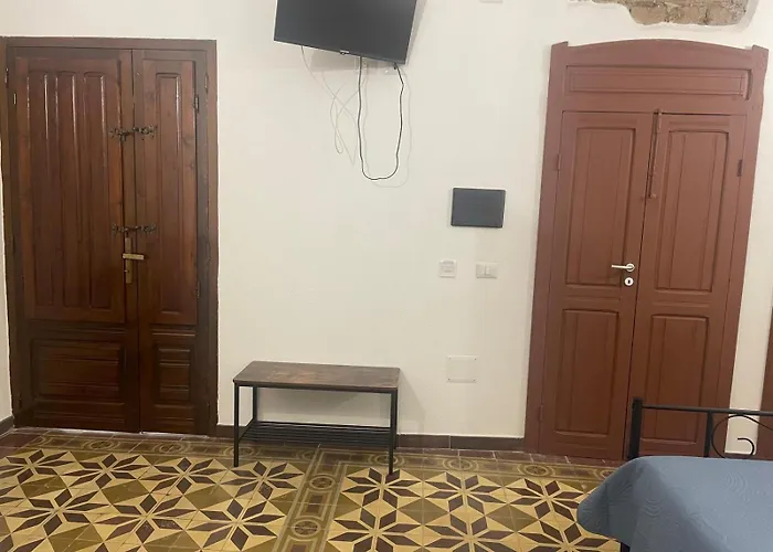 Apart Otel Luxar & 3*