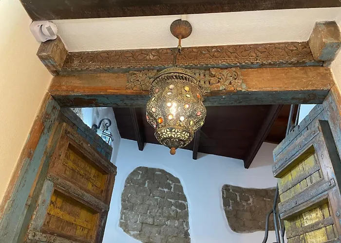 Luxar & Apart Otel Assemini